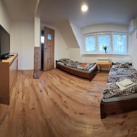 Hotel Knajpa Sorba à Skwierzyna Extérieur photo